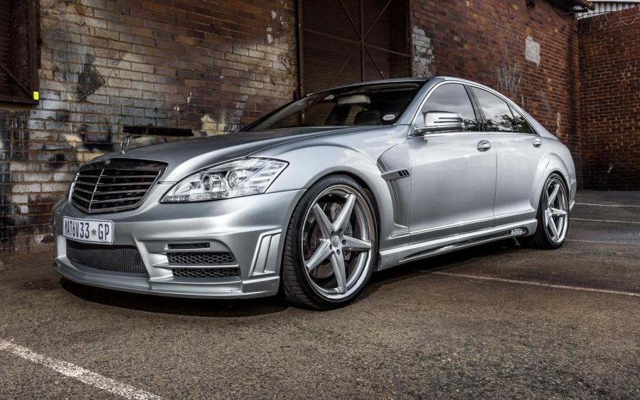 Mercedes-Benz S63 AMG Black Bison by Wald on Vossen Wheels (VWS-3) '2018